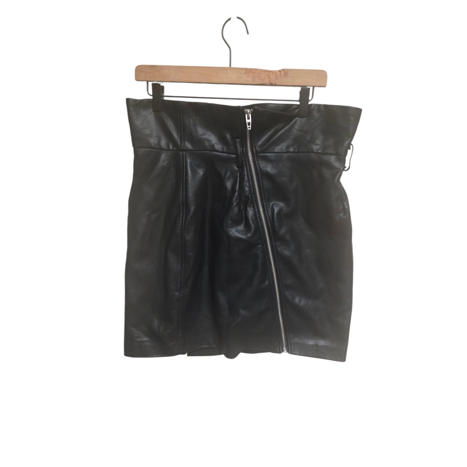 Blank Nyc Nwt Faux Leather Mini Skirt Asymmetrical Zipper Black Size 29
